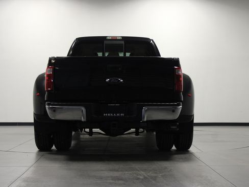 Used 2015 Ford F350 Lariat w/ Lariat Ultimate Package AWD/4WD image 5