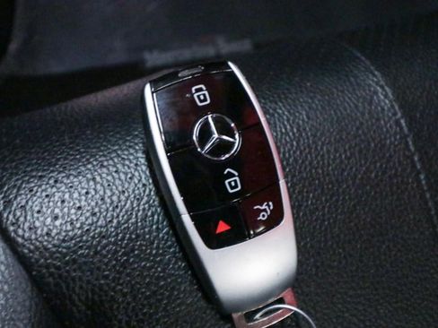 Used 2021 Mercedes-Benz E 350 Sedan image 23