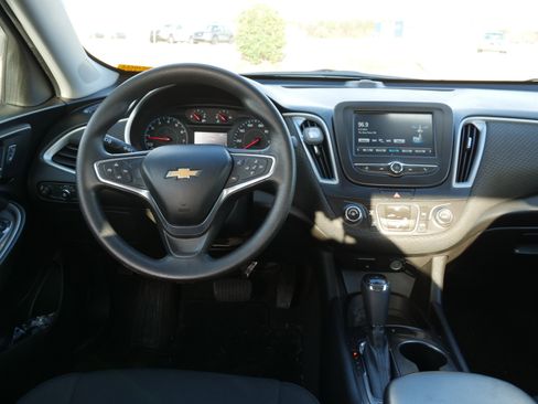 Used 2016 Chevrolet Malibu LS image 17