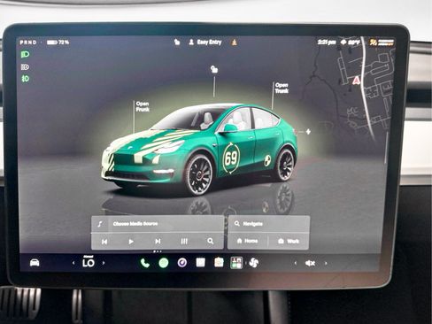 Used 2022 Tesla Model Y Performance AWD/4WD image 8