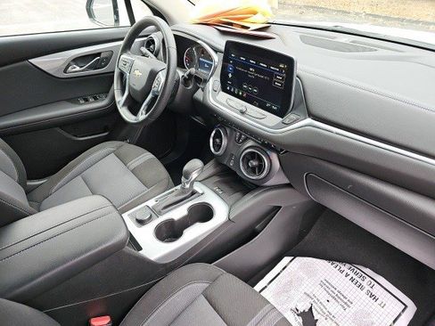 Used 2024 Chevrolet Blazer LT w/ Convenience Package image 14