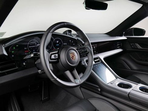 Used 2025 Porsche Taycan RWD image 4