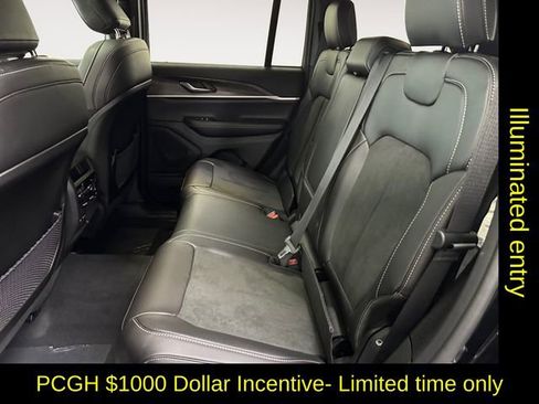 New 2026 Jeep Grand Cherokee Laredo image 21