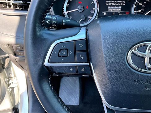 Certified 2024 Toyota Highlander LE image 22