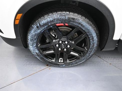 Used 2022 Chevrolet Blazer LT w/ Redline Edition FWD image 19