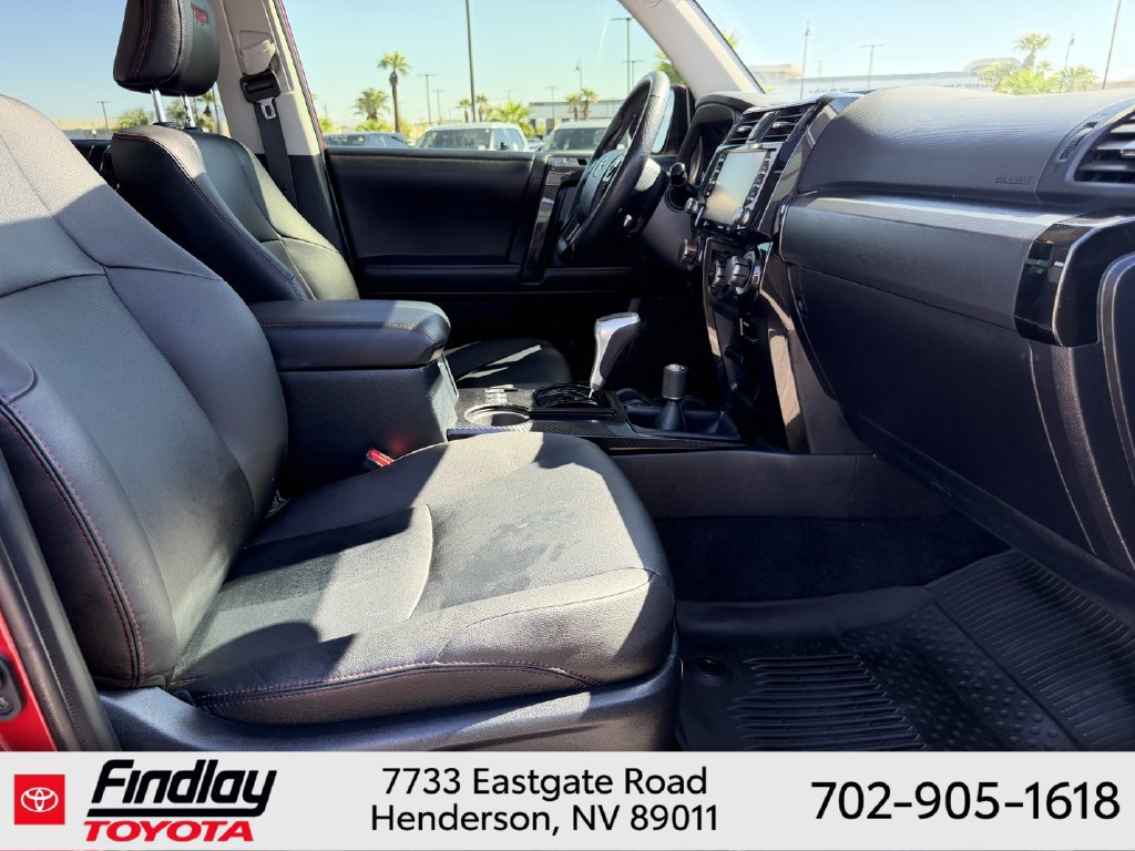 Used 2023 Toyota 4Runner TRD Off-Road Premium w/ Moonroof Package AWD/4WD image 15