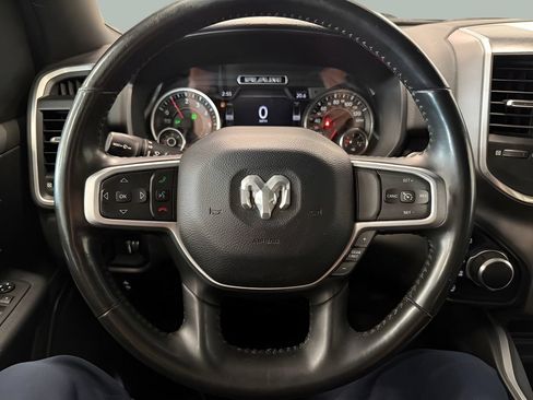 Used 2021 RAM 1500 Big Horn AWD/4WD image 18