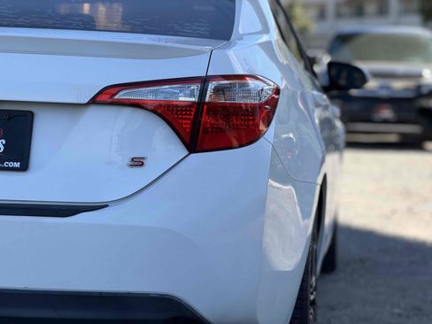 Used 2016 Toyota Corolla CE image 12