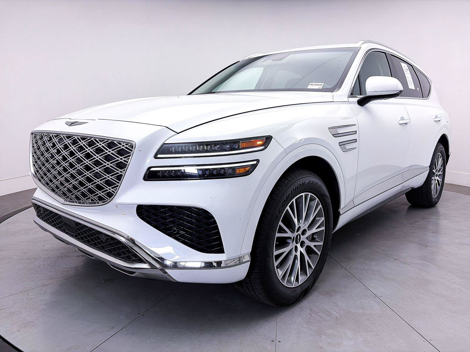 Used 2025 Genesis GV80 2.5T Standard AWD/4WD image 11