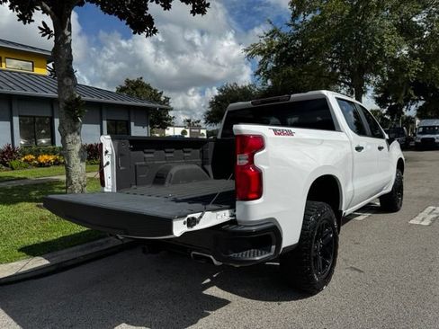 Used 2024 Chevrolet Silverado 1500 LT Trail Boss w/ Protection Package AWD/4WD image 16