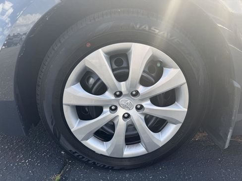 Used 2026 Toyota Corolla LE FWD image 6