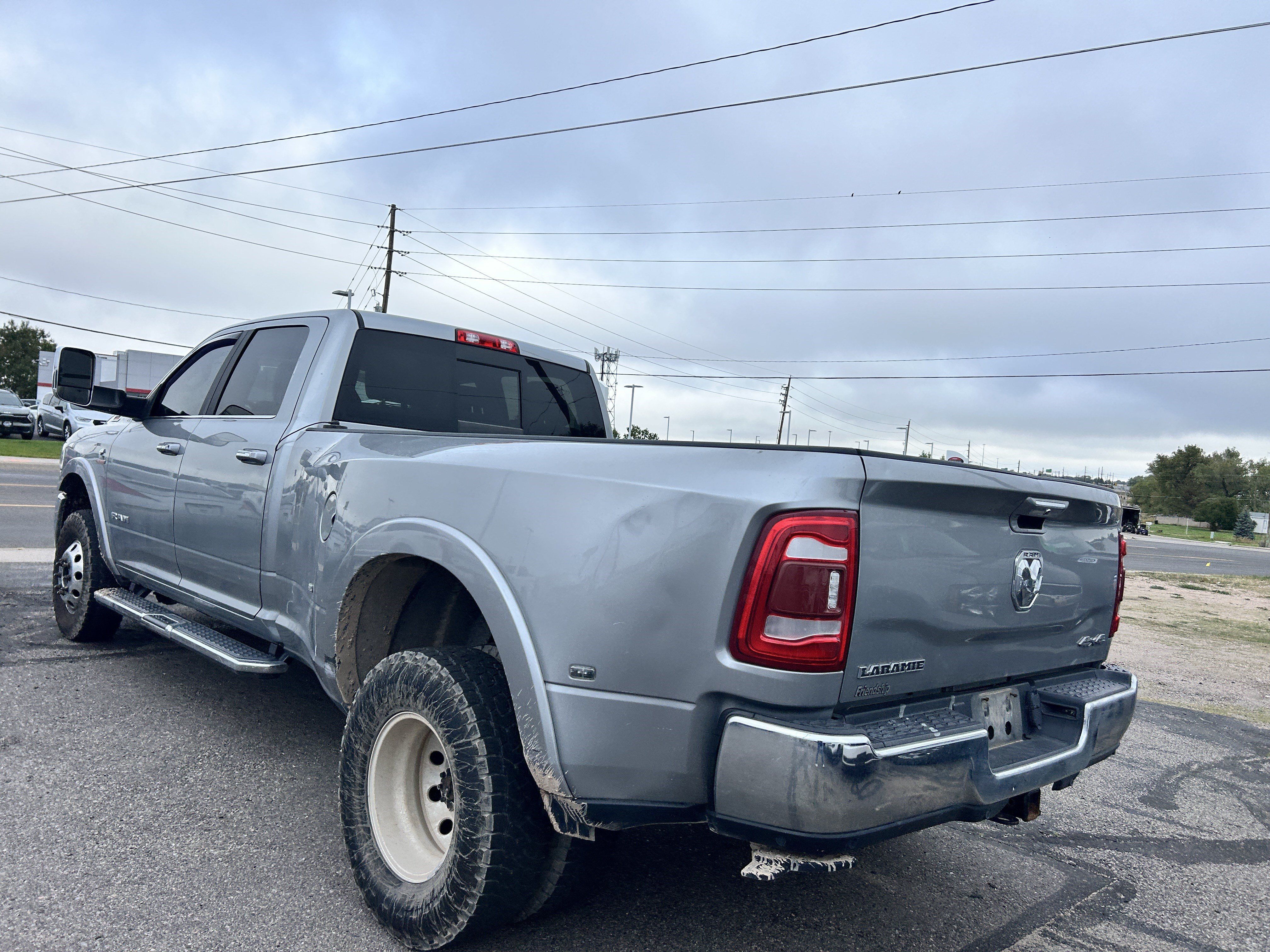 Used 2022 RAM 3500 Laramie AWD/4WD image 4