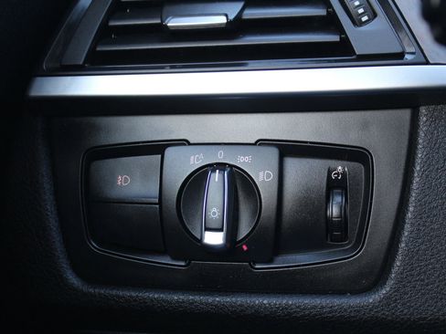 Used 2015 BMW 328i Gran Turismo xDrive 328i Gran Turismo xDrive Sedan image 25