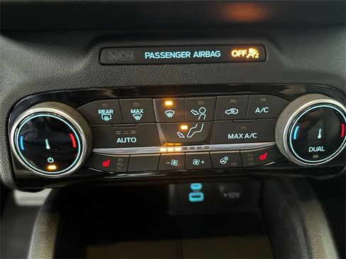 Certified 2022 Ford Escape SEL image 20