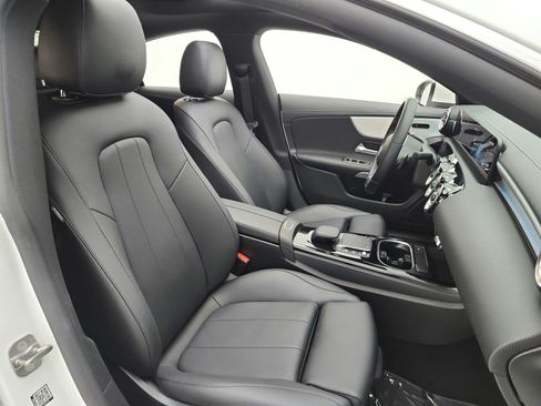 Used 2023 Mercedes-Benz CLA 250 image 20