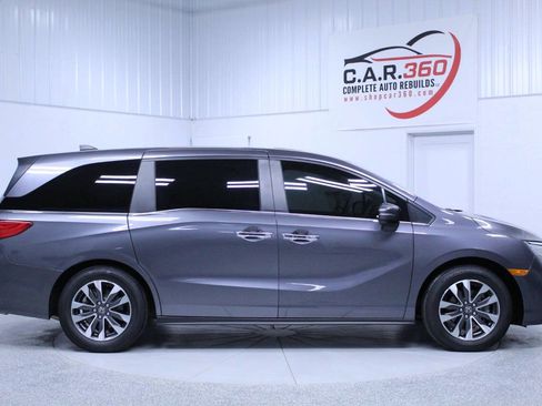 Used 2024 Honda Odyssey EX-L image 7