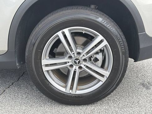 Used 2022 Mercedes-Benz GLC 300 image 22