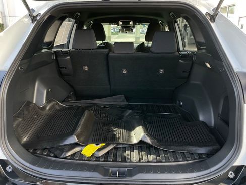 Used 2024 Toyota RAV4 SE image 42