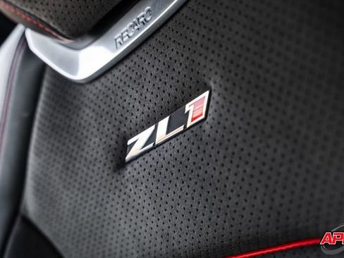 Used 2018 Chevrolet Camaro ZL1 RWD image 19