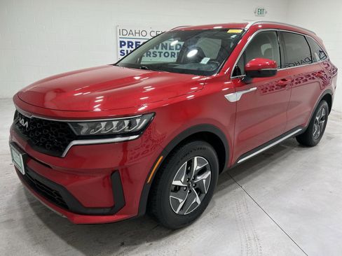 Used 2022 Kia Sorento S image 4