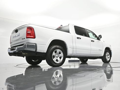 Used 2025 RAM 1500 Big Horn AWD/4WD image 41