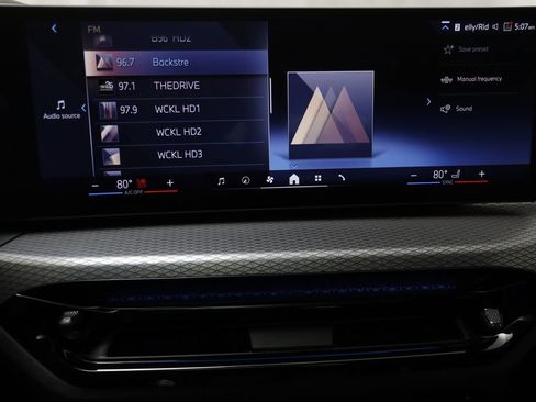 Certified 2025 BMW i4 xDrive40i w/ Premium Package image 9