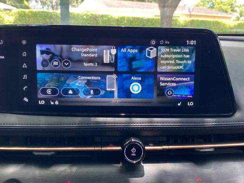 Used 2023 Nissan Ariya FWD image 29