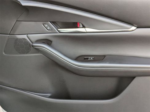 Used 2025 MAZDA CX-30 AWD 2.5 S w/ Preferred Package image 32