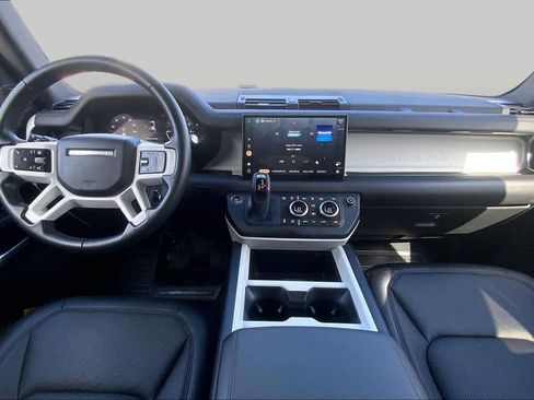 Used 2025 Land Rover Defender 110 S AWD/4WD image 14