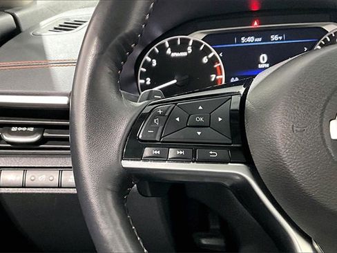 Used 2021 Nissan Altima 2.5 SR w/ SR Premium Package image 11