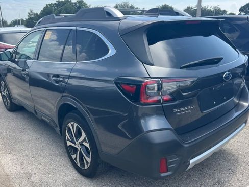 Used 2022 Subaru Outback Touring XT AWD/4WD image 2