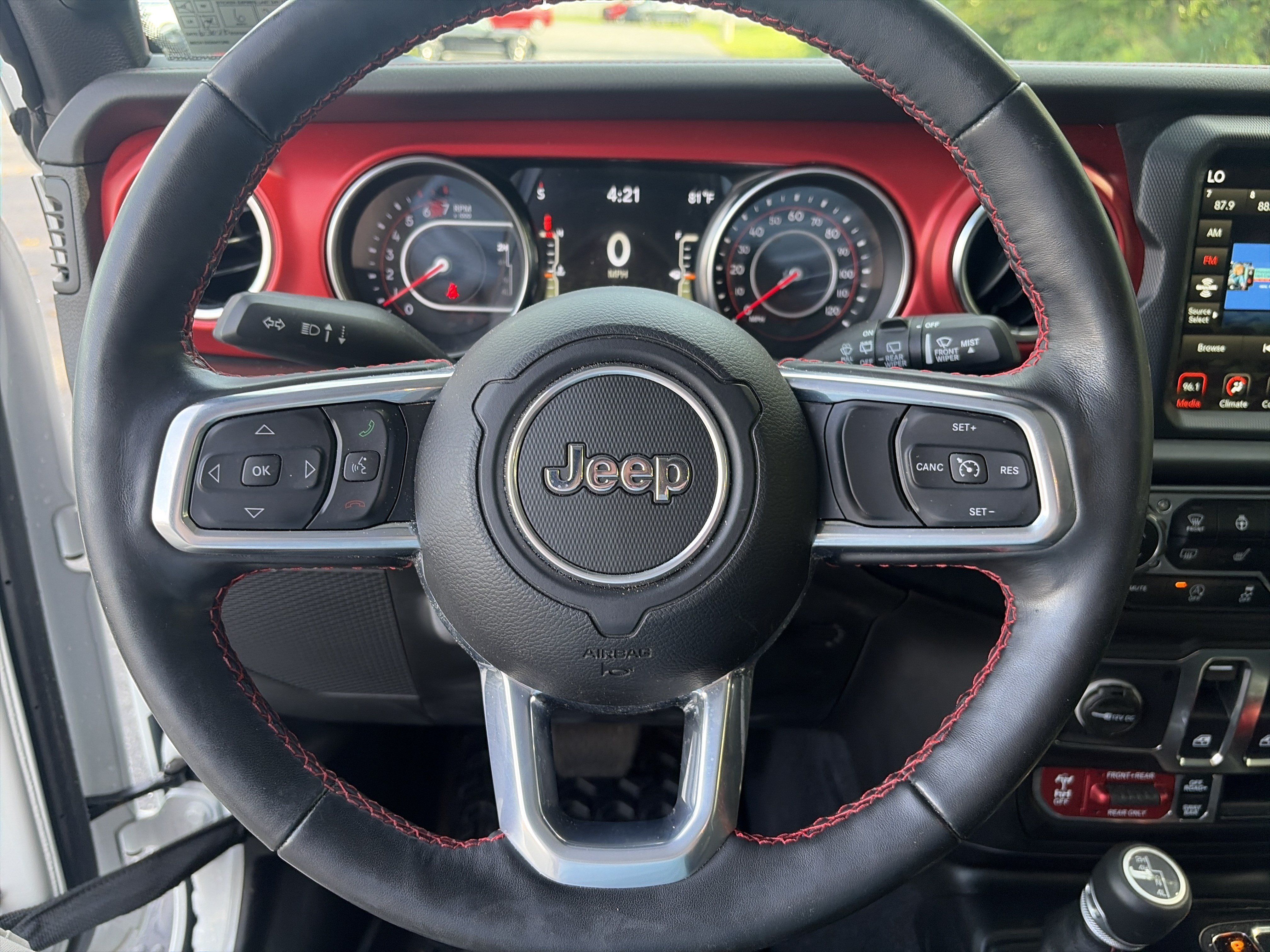 Used 2021 Jeep Wrangler Rubicon AWD/4WD image 27