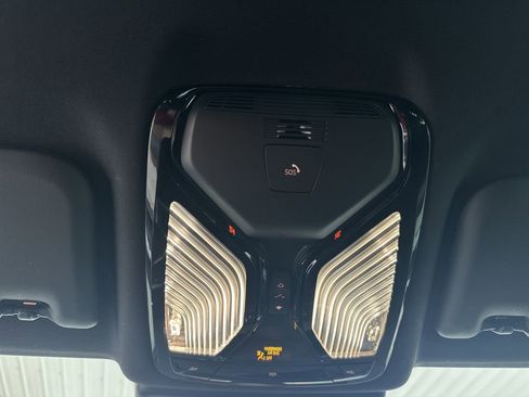 Used 2024 BMW X4 M40i w/ Premium Package image 26