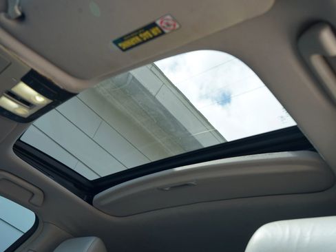 Used 2012 Acura TL w/ Technology Package image 17