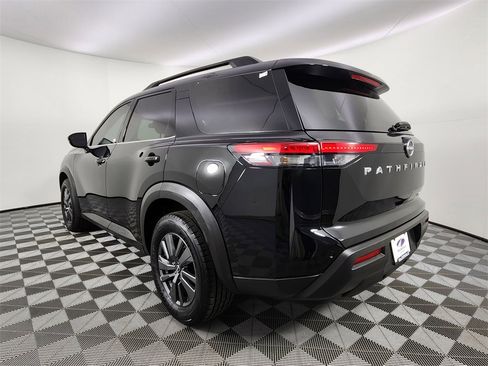 Used 2022 Nissan Pathfinder SV w/ Cargo Package image 3