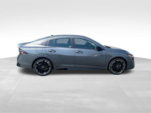 New 2026 Nissan Sentra SR FWD image 8