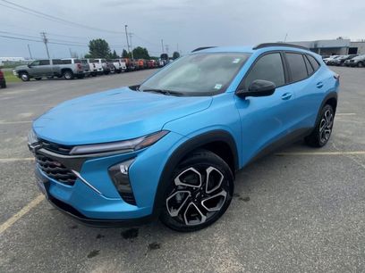 New 2025 Chevrolet Trax RS w/ Driver Confidence Package