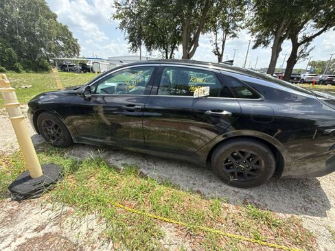 Used 2025 Kia K5 LXS FWD image 6