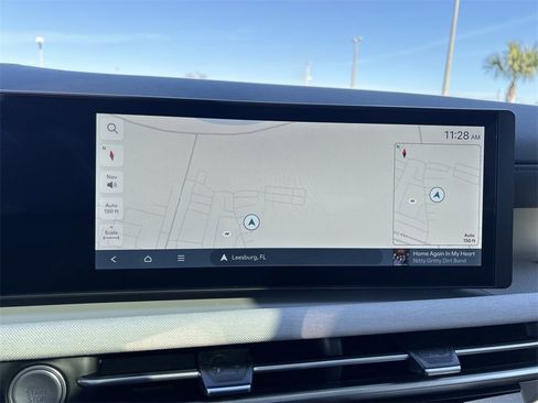 New 2026 Hyundai Tucson Limited image 24