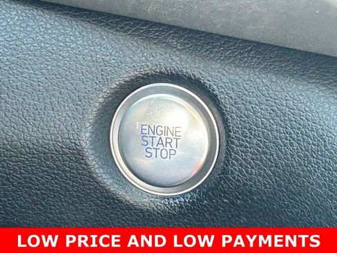 Used 2023 Hyundai Santa Fe SEL FWD image 25