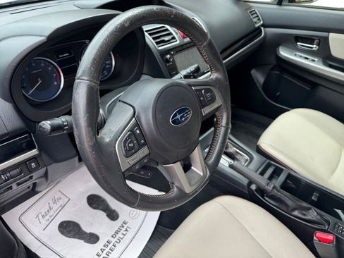Used 2016 Subaru Crosstrek 2.0i Limited w/ Popular Package #2 AWD/4WD image 3