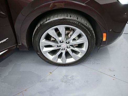 Used 2023 Buick Envision Avenir image 26