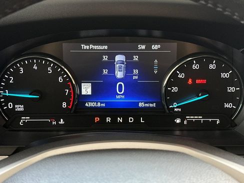 Certified 2022 Ford Explorer XLT w/ Equipment Group 202A RWD image 25