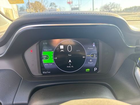 Used 2023 Chevrolet Bolt EUV Premier w/ Sun & Sound Package image 12