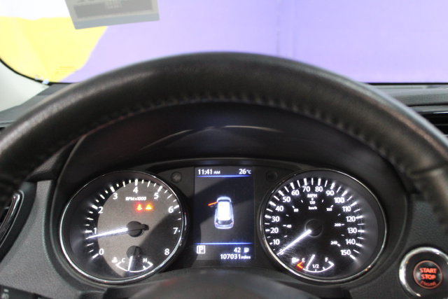 Used 2020 Nissan Rogue SV AWD/4WD image 18