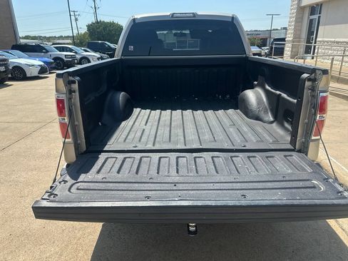 Used 2010 Ford F150 XLT RWD image 12
