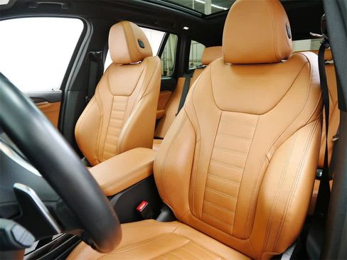 Used 2021 BMW X3 M40i w/ Executive Package image 5