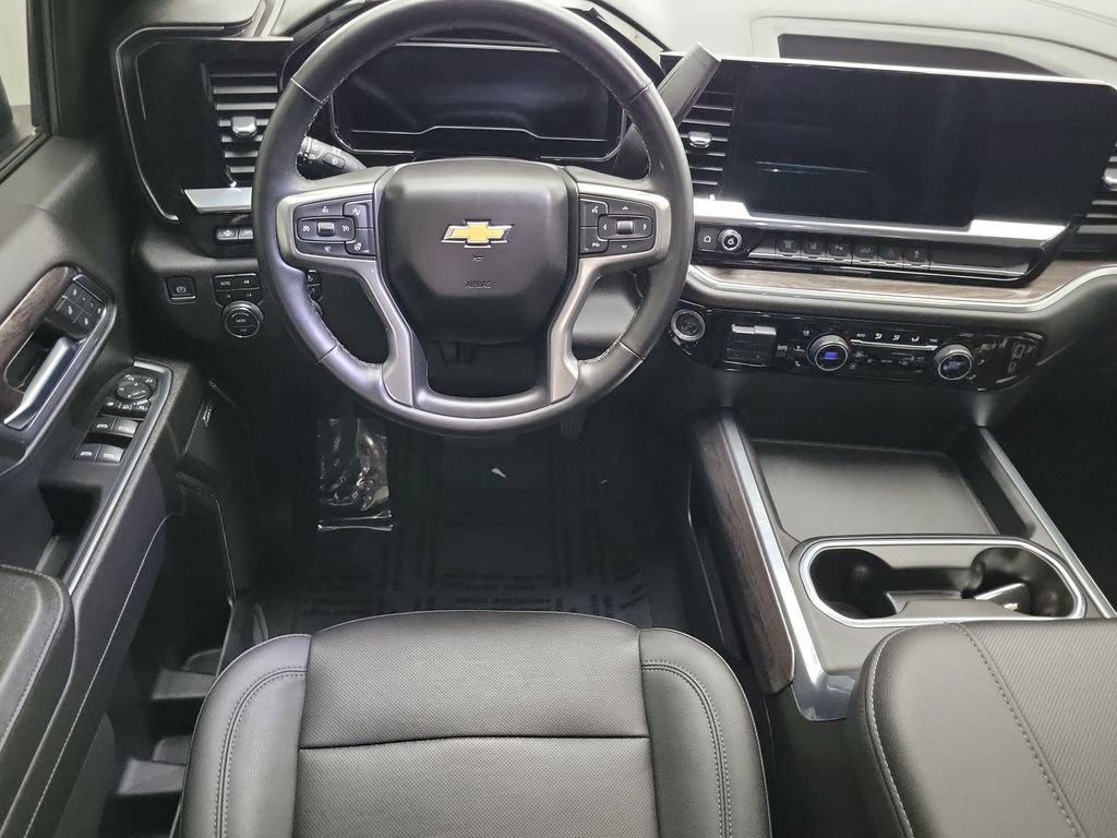 Certified 2024 Chevrolet Silverado 2500 LTZ w/ LTZ Plus Package AWD/4WD image 13