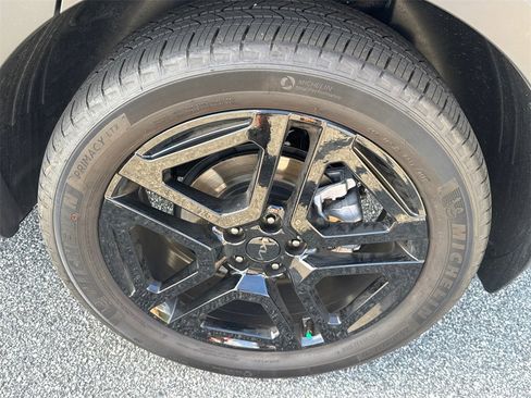 Used 2025 Kia Telluride SX Prestige X-Line image 19