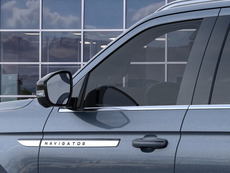 New 2025 Lincoln Navigator Reserve AWD/4WD image 54